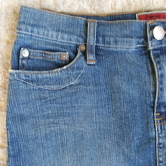 Premium Tommy Jeans Denim Red Label Frayed Hem Skirt J5 Blue - Picture 4 of 16